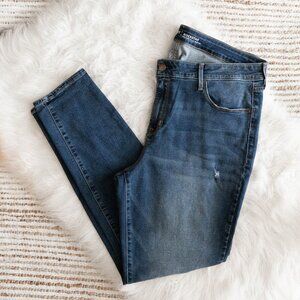 Old Navy Rockstar Skinny Jeans Size 16 Distressed Stretch Denim Mid Rise
